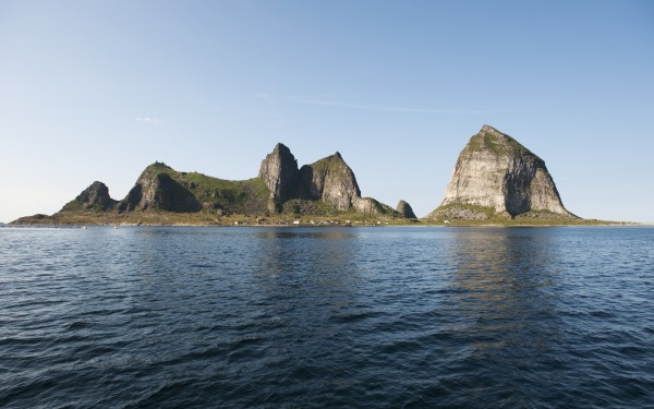 Træna islands, Norway, Photo by: Terje Rakke (Nordic Life) www.nordnorge.com