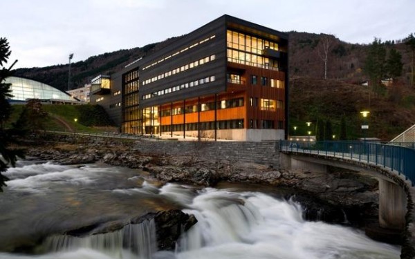 Det nye senteret vil være lokalisert i Vestlandsforsknings lokaler i Sogndal. Foto: Carlo Aall